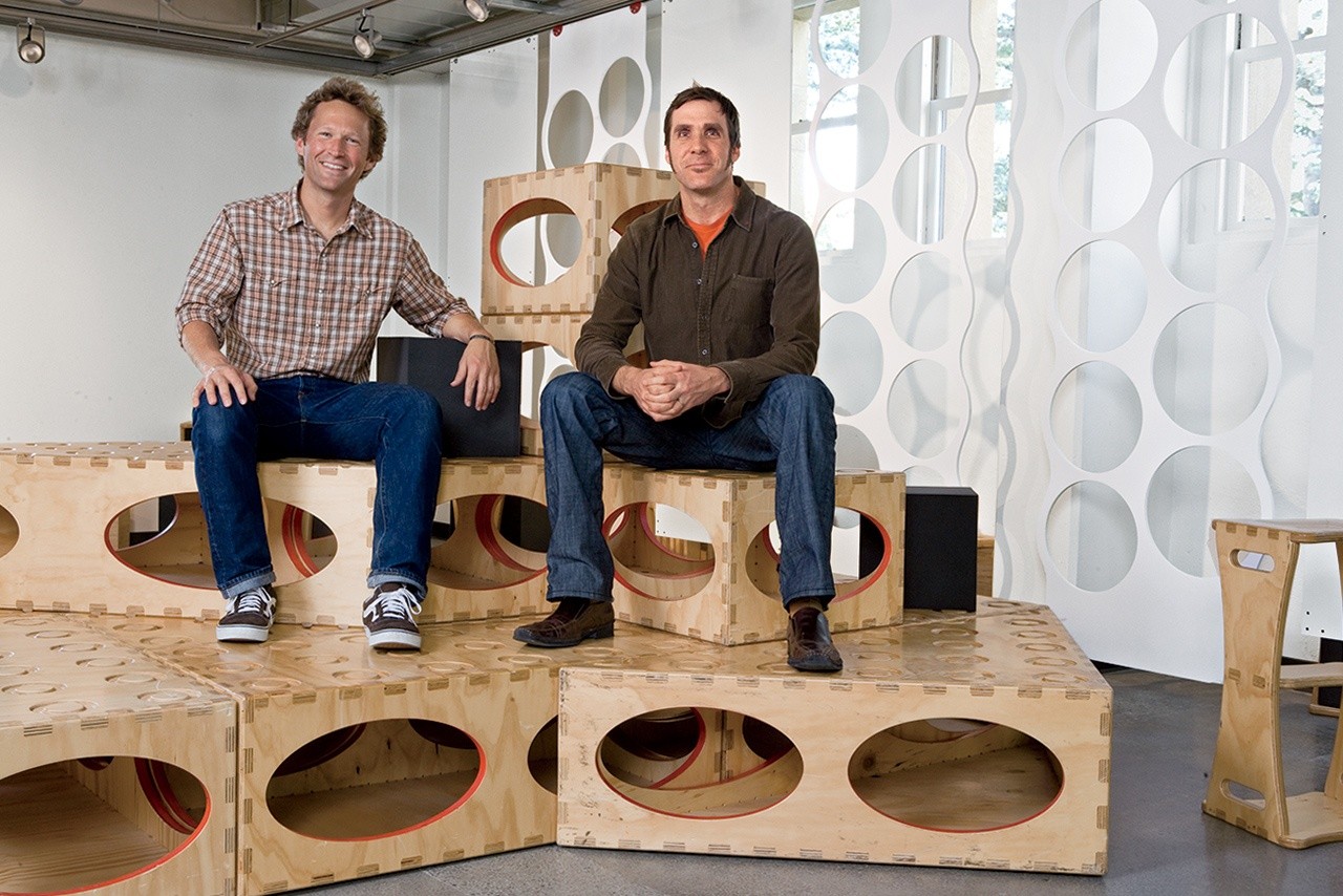     Scott Doorley and Scott Witthoft, co-authors of Make Space, at the Stanford d.school